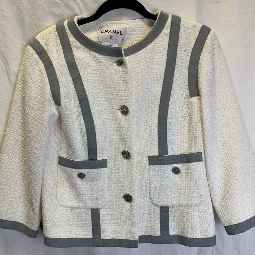 Chanel ivory and grey tweed tailored jacket